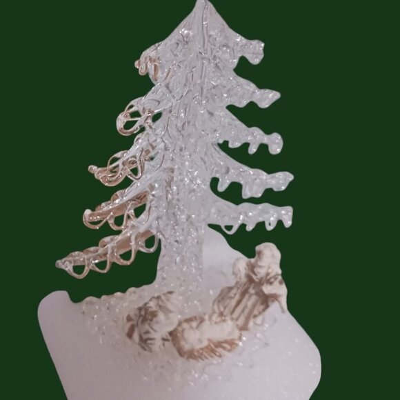 Silvestri Glass Nativity Scene With Christmas Tree Figurine - Picture 3 of 9